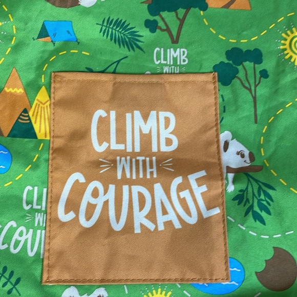 Little Brownie 25" Bag Climb with Courage - Picture 2 of 7